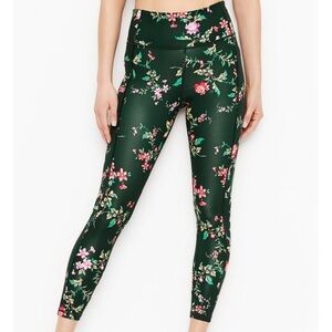 Victoria secret Incredible Lace-up Legging…